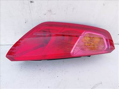 193899 Fiat Grande Punto 2005-2009 bal hátsó lámpa,a képen látható sérüléssel, izzófoglalat nélkül!! 51701589