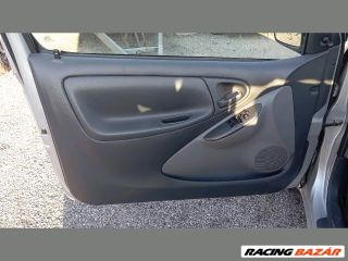 Toyota Yaris (XP10) Vészvillogó Kapcsoló *145292* 3. kép