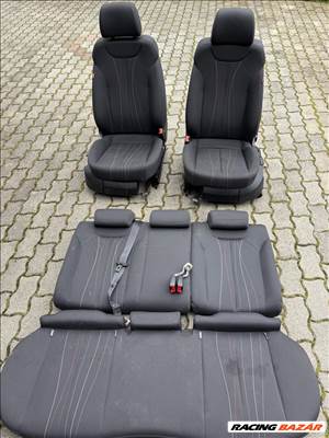 Seat León II ülésszett 