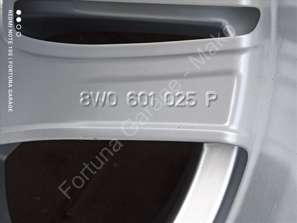 5x112 17" Audi A4 (8W0) újszerű alufelni garnitúra 7. kép