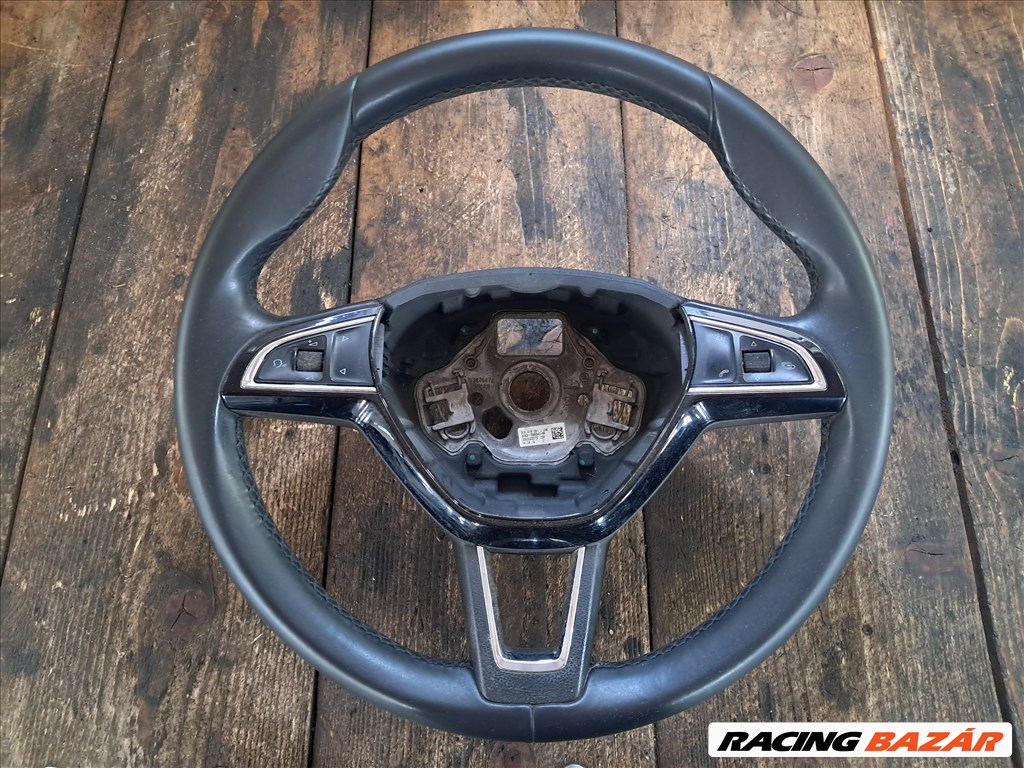 Skoda Octavia III multikormány  1. kép