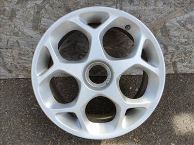 184571 Alfa Romeo 147, 156, Gt 17"-os alufelni (1db) a képen látható állapotban 50900615