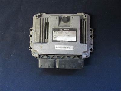 Fiat Croma 2,4 Jtd motorvezérlő 0281B02121