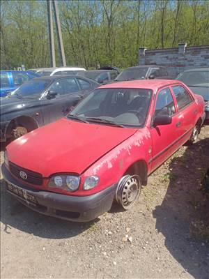 Toyota Corolla bontott alkatrészei