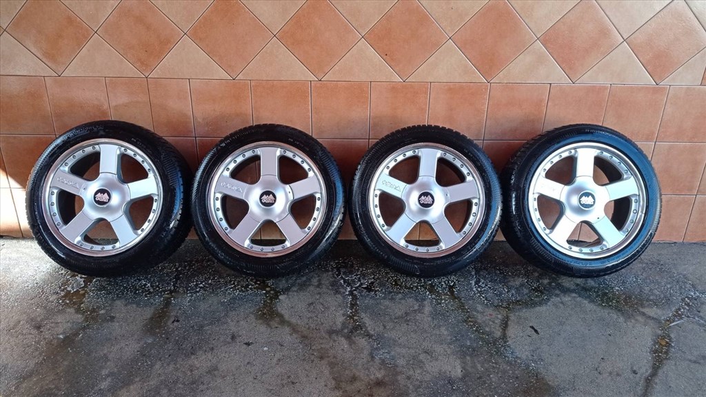 JEEP 20" ALUFELNI 5X127 TÉLI 275/45R20 GUMIVAL OLCSÒN!!! 1. kép