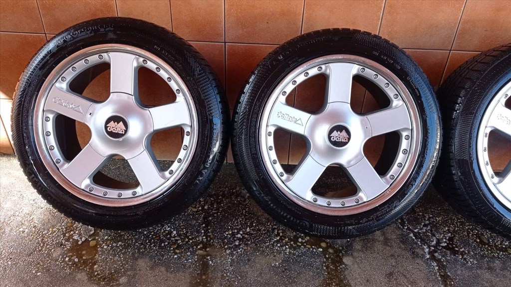 JEEP 20" ALUFELNI 5X127 TÉLI 275/45R20 GUMIVAL OLCSÒN!!! 2. kép