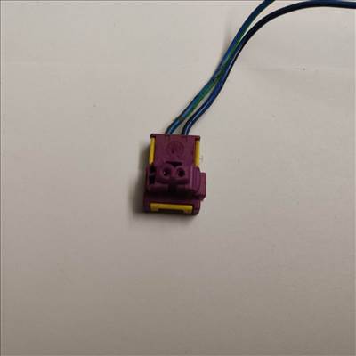 196266 Fiat Doblo 2009-2015 jobb első biztonsági öv elektromos csatlakozó 735556802