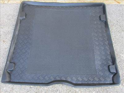 Fiat Stilo kombi csomagtértálca