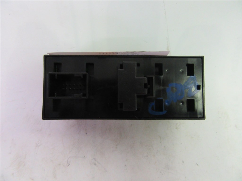 Fiat Bravo II. bal első ablakemelő kapcsoló 4x 2. kép