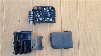 Opel Astra K Motortér Elektromos Alkatrész