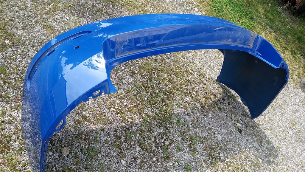 Skoda Fabia III hátsó lökhárító  6v9807421f 20nj5 6. kép