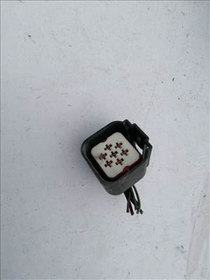 193765 Ford Fusion 2002-2012 jobb első fényszóró elektromos csatlakozó 246898-00R