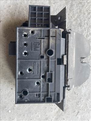 Opel Vectra C csomagtérajtózár 