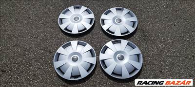 Audi A3, A4 gyári 16" dísztárcsa szett szép állapotban eladó! 8V0601147C