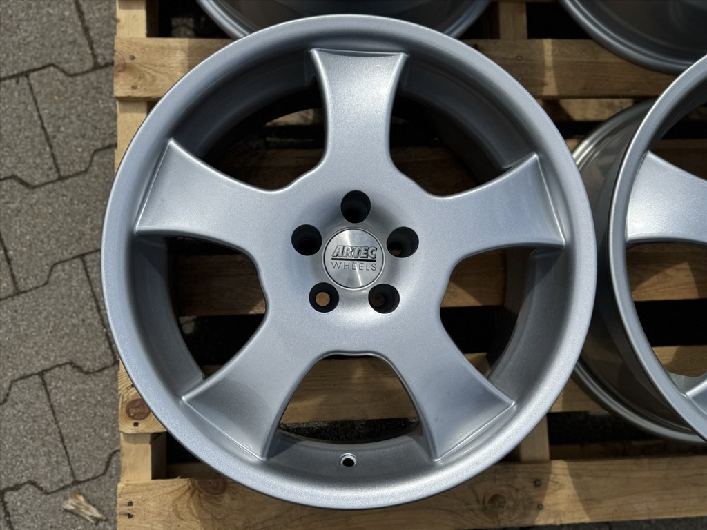 R17 5x100 Artec MR807 Germany 8J ET35 alufelnik felnik 17" 17col 6. kép
