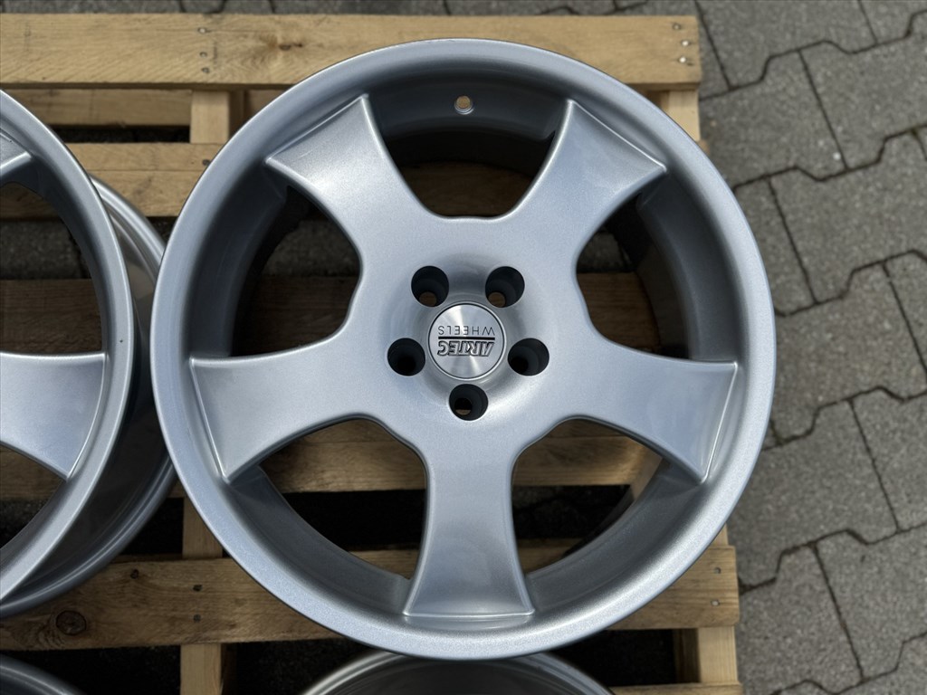 R17 5x100 Artec MR807 Germany 8J ET35 alufelnik felnik 17" 17col 8. kép
