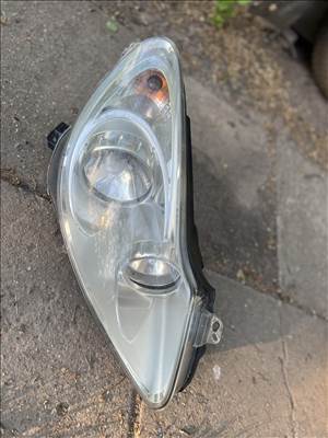 Opel Corsa D Jobb első fényszóró 