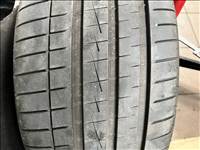 255/40R18 99Y új Vredestein nyári gumi 2db