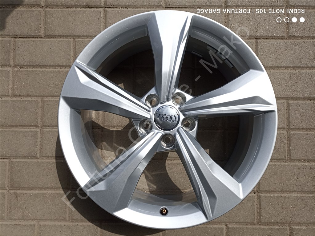 5x112 19" Audi Q5 (80A) újszerű alufelni garnitúra 6. kép