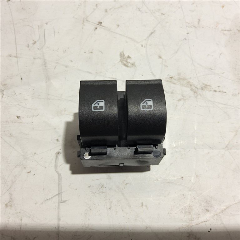 Fiat Bravo II. bal első ablakemelő kapcsoló 2x 3. kép