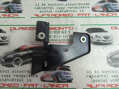 Fiat Croma jobb oldali sárvédő tartó 51774271