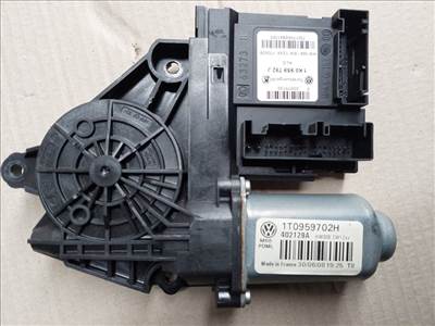Skoda Octavia II ablakemelő motor jobb első 1T0959702H