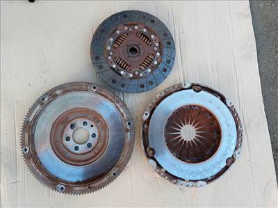 Volkswagen Golf-Jetta-Touran-Passat 1,9 Pdtdi 1 tömegű lendkerék kuplunggal 1_TOM