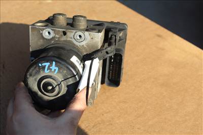 Chrysler Voyager 1996-2001 2.5TD ABS kocka (42) 25020403393