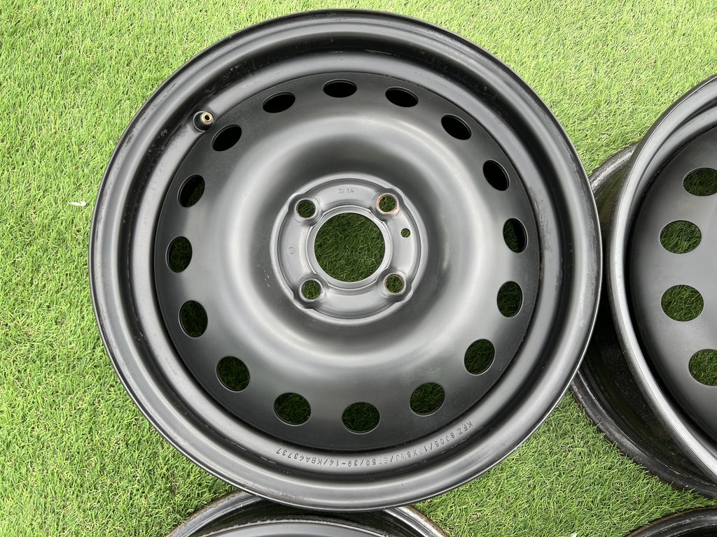 4x100 15" Renault gyári lemezfelni 5,5Jx15h2 ET50 5. kép