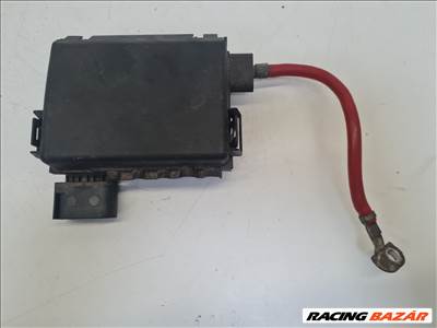 Volkswagen Golf IV biztosítéktábla motortér (19894) 1j0937550aa