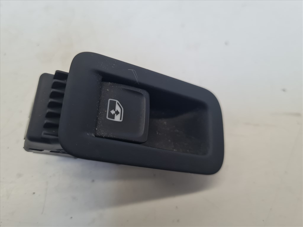 Volkswagen Golf VII jobb hátsó ablakemelő kapcsoló (20181) 5g0868345 5g0959855m 2. kép