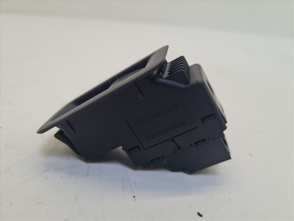 Volkswagen Golf VII jobb hátsó ablakemelő kapcsoló (20181) 5g0868345 5g0959855m 4. kép