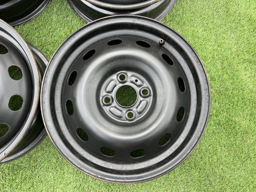 4x100 15" Toyota gyári lemezfelni 5,5Jx15h2 ET50 3. kép