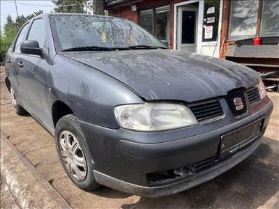 Seat Cordoba I 1.4i bontott alkatrészei