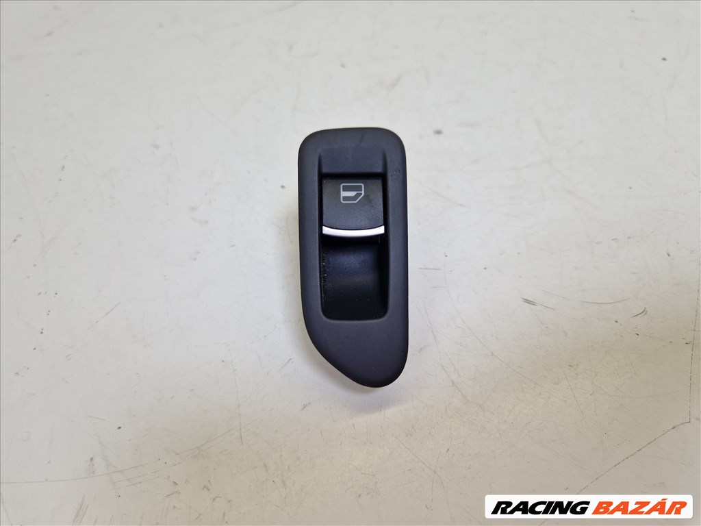 Volkswagen Golf VI bal hátsó ablakemelő gomb (19790) 5k4868345 5k0959855 9. kép