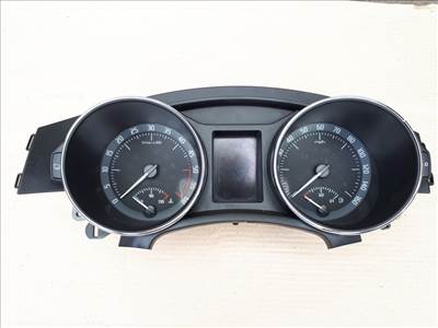 Skoda Superb II kilométer óra diesel 3T2920911D