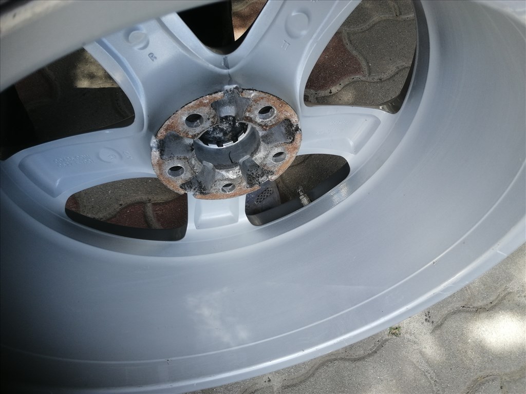  5x110 Alfa Romeo Stelvio, Giulietta, 159, Brera gyári 18" alufelni 4. kép