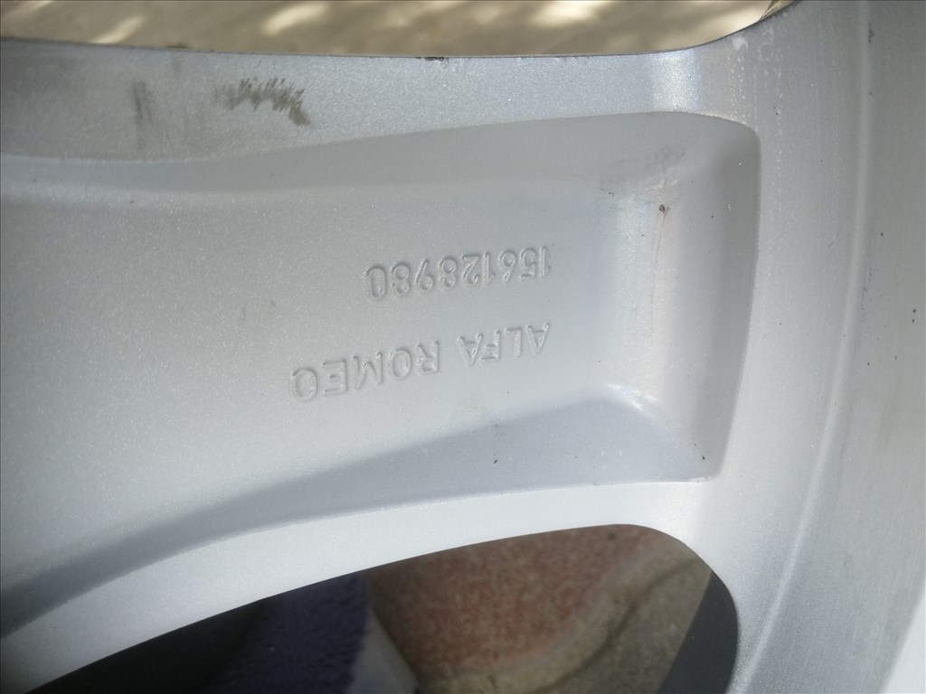  5x110 Alfa Romeo Stelvio, Giulietta, 159, Brera gyári 18" alufelni 5. kép