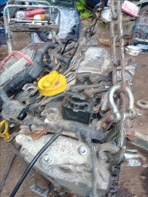 Renault thalia 1.4 8v motor,váltó, karosszéria ela