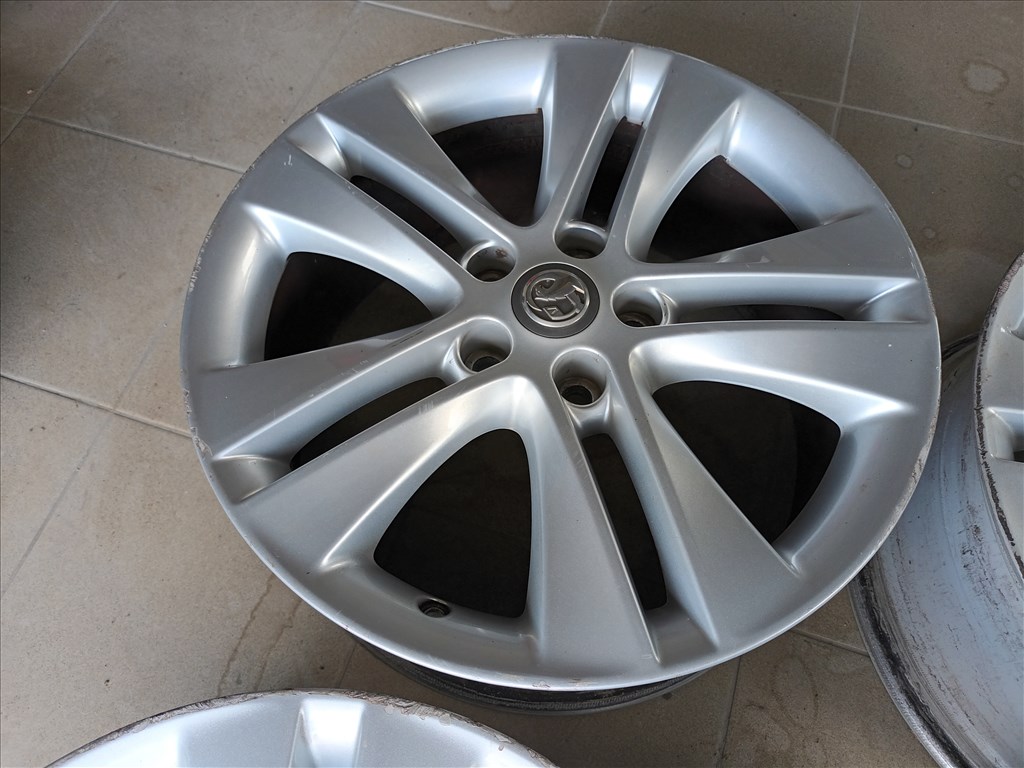 Opel j astra c zafira 5x115 lyukosztású 8JJ 18 as használt (gyári felni) alufelni Tkn 15 4. kép