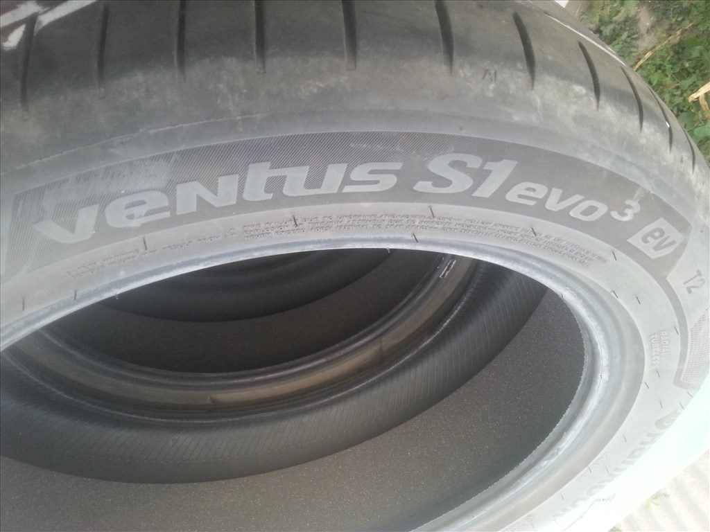 255/45R19 Hankook Ventus S1 Evo3 T2 EV nyári gumi 2022 5. kép