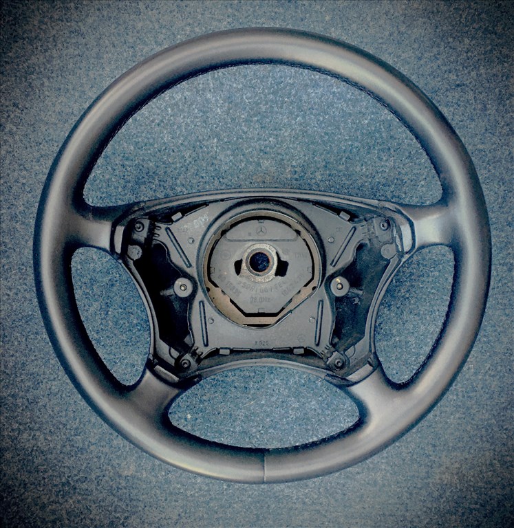 Eladó Mercedes MB S-Class hibátlan kormányok. 2000-2020. Bp/posta 1. kép