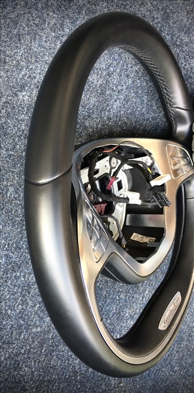 Eladó Mercedes MB S-Class hibátlan kormányok. 2000-2020. Bp/posta 5. kép