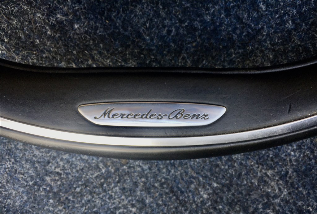 Eladó Mercedes MB S-Class hibátlan kormányok. 2000-2020. Bp/posta 12. kép