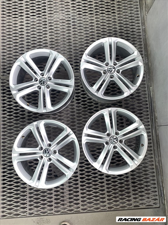  5x112 lyukosztású 8J 18" használt Mallory volkswagen (gyári felni) alufelni 1. kép