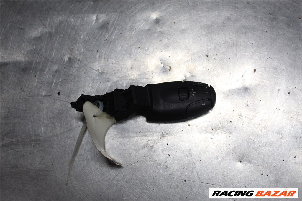 Peugeot 206 2003-2009 kormánykapcsoló jobbos 96413388zl 1. kép