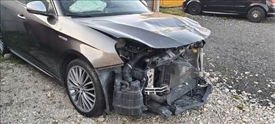 Alfa Romeo Giulietta bontásra egyben eladó
