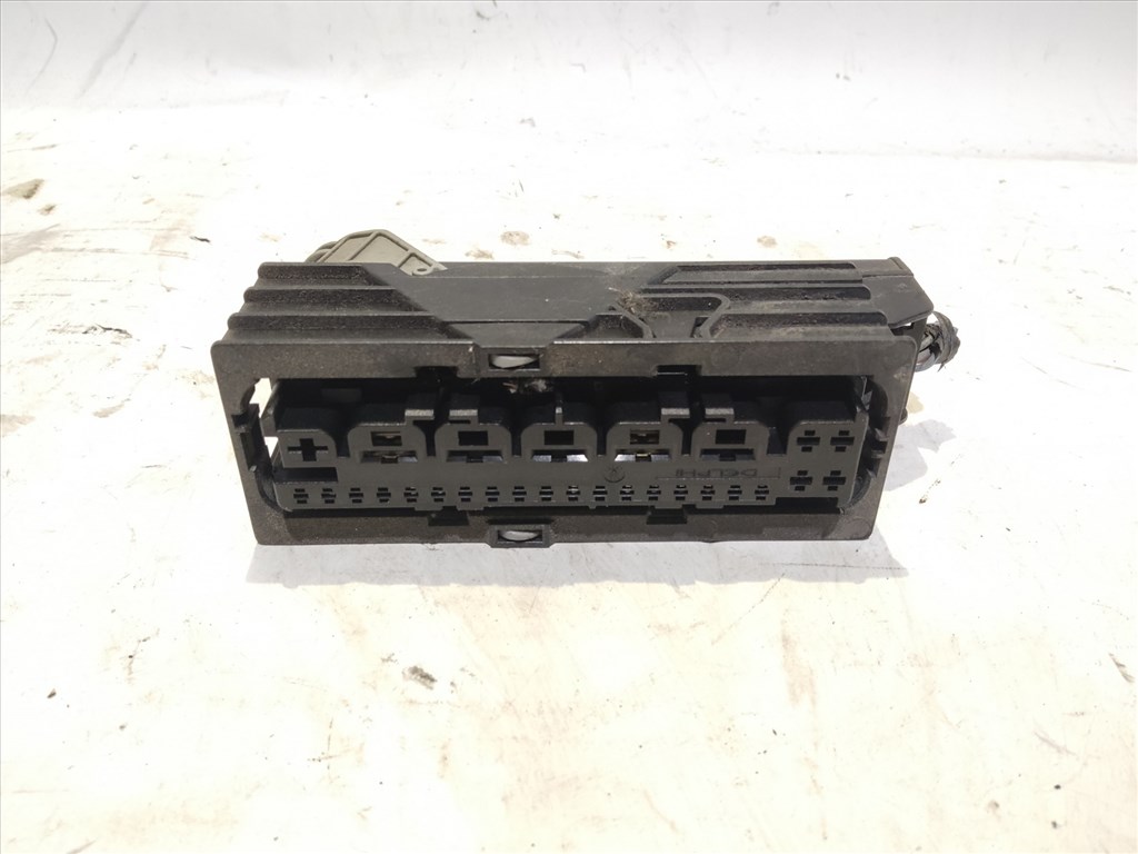 183240 Fiat Grande Punto külső biztosítéktábla elektromos csatlakozó 51736451 2. kép