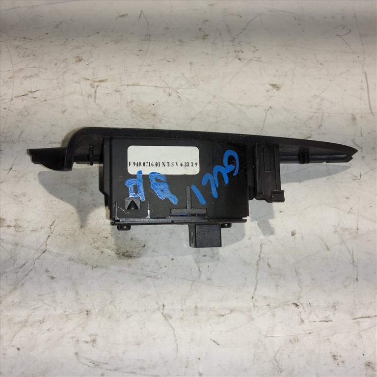 Alfa Romeo Giulietta 2010-2020 jobb hátsó ablakemelő kapcsoló 156150332 2. kép