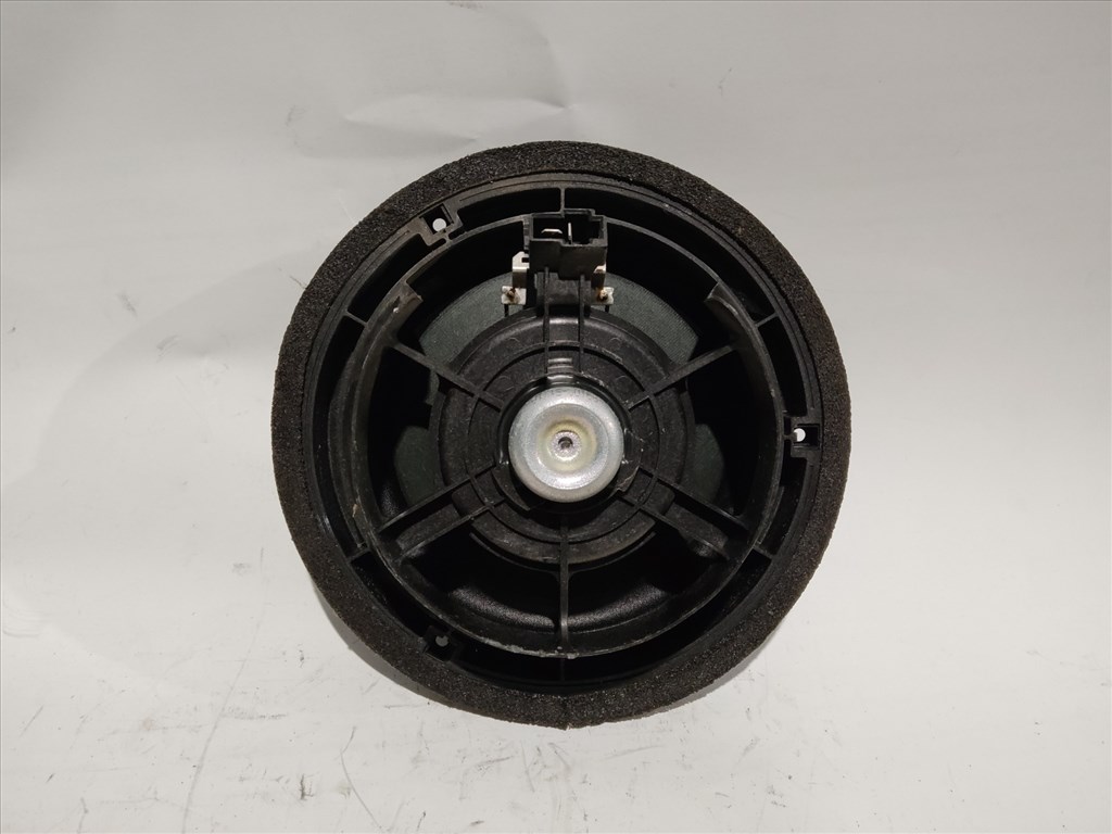 170320 Opel Agila B, Suzuki Splash 2008-2014 hátsó hangszóró 2. kép